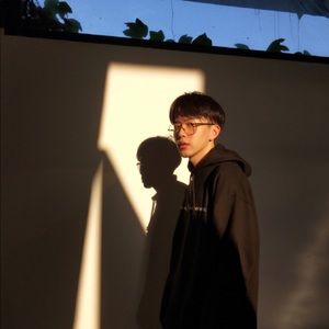 Meet your Posher, Yifan